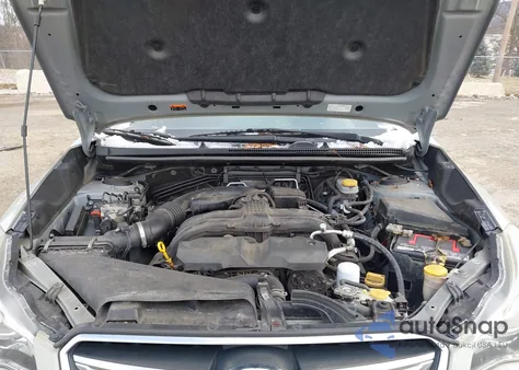 2017 Subaru Crosstrek 2.0I Limited z USA, uszkodzony, nr VIN JF2GPANC3HH233534